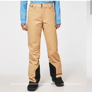 BRAND NEW NEVER WORN Oakley Ski Pant - size small